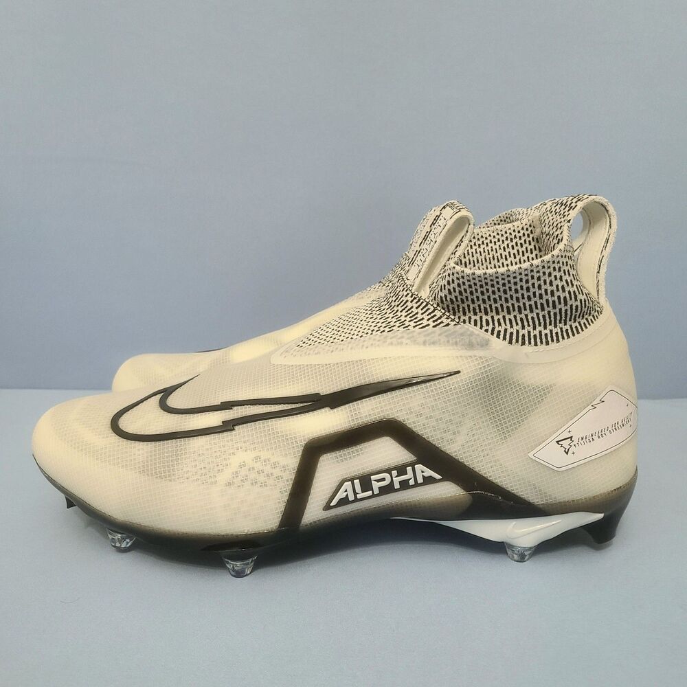 Nike Alpha Menace Elite 3 Mens Size 13 Football Cleats White Brand New DR5659100